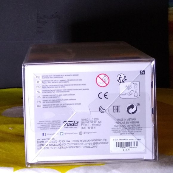 Mrs Peacock Clue Ad Icons Funko Pop 52 NIB with protector - Picture 3 of 4